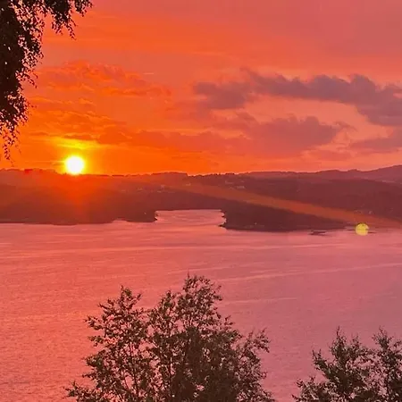 Panoramic Fjord View Near Apartment Bergen
