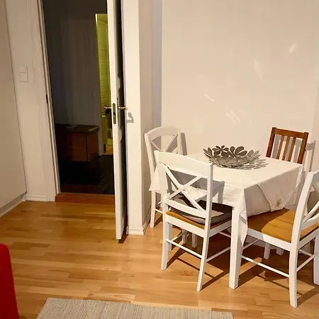 Panoramic Fjord View Near 아파트