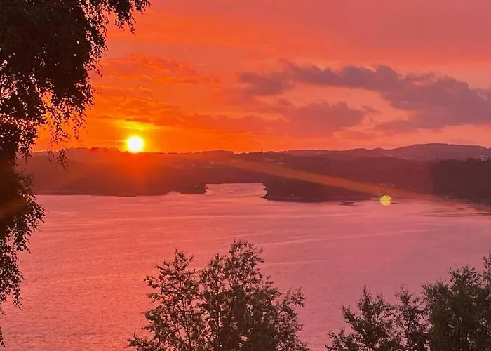 Panoramic Fjord View Near Apartment Bergen